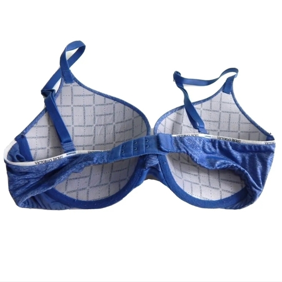 Victoria's Secret Padded Perfect Coverage Bra - Picture 3 of 3